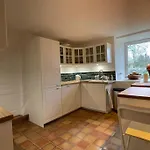 La Maison Aux Volets Blancs Holiday home Beaux
